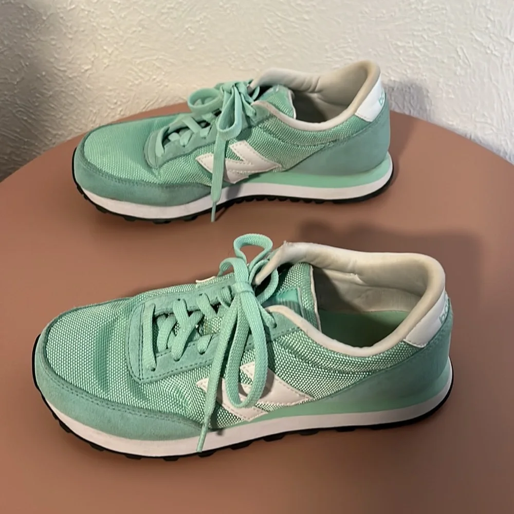 Retro New Balance 501 Women's - Picture 4 of 7